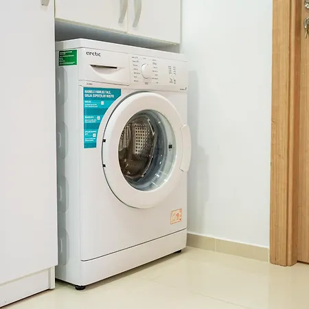 Apartment Scenic With Boulevard Views *