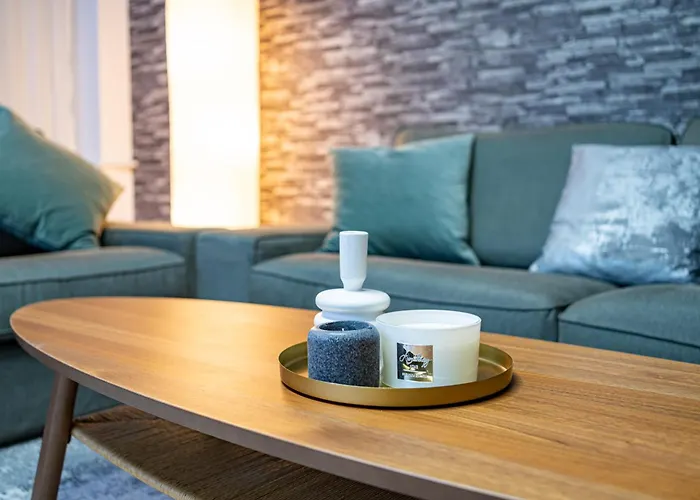 Scenic With Boulevard Views Apartman *