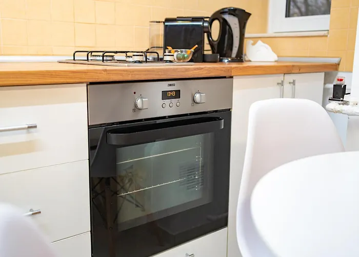 Scenic With Boulevard Views * Bukurešť