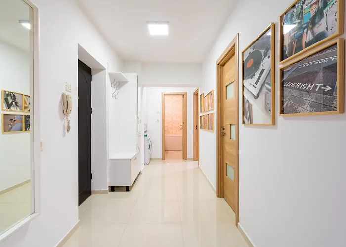 Scenic With Boulevard Views