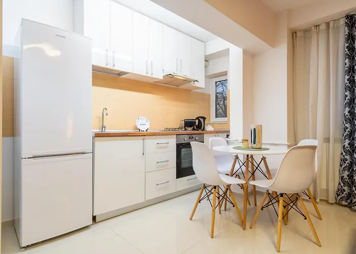 Scenic With Boulevard Views *